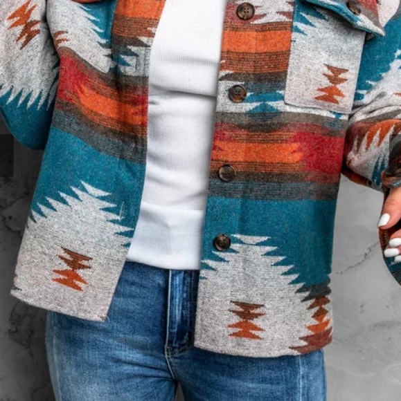 1 Large left ❤🤘New boutique distressed Aztec shacket - Picture 2 of 14